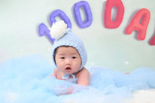 温县宝宝不哭不闹正常吗